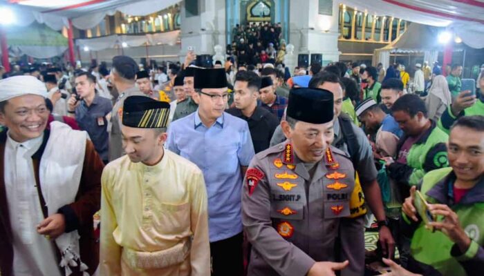 Kapolri Safari Ramadhan di Masjid Raya Al Mashun di Hadiri Wali Kota Medan