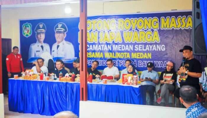 Warga Medan Selayang Ngadu ke Rico Waas Tentang Narkoba dan Infrastruktur