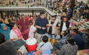 Gubsu Tinjau Pengungsi Di Tapteng, Prioritaskan Kebutuhan Anak-Anak dan Perempuan