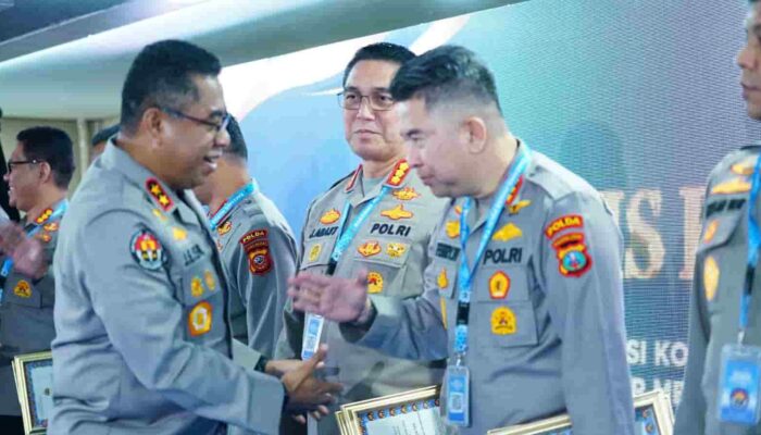 Kombes Pol Ferry Walintukan Bawa Humas Polda Sumut Raih Dua Penghargaan dari Divisi Humas Polri