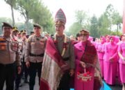 Irjen Pol Sonny Irawan Resmi Pimpin Polda Sumut, Disambut Ulos dan Tarian Tradisional